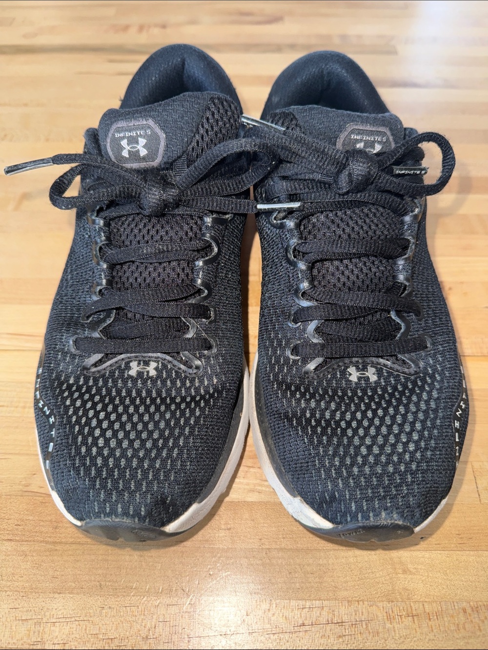 Under Armour HOVR Infinite Running Shoes